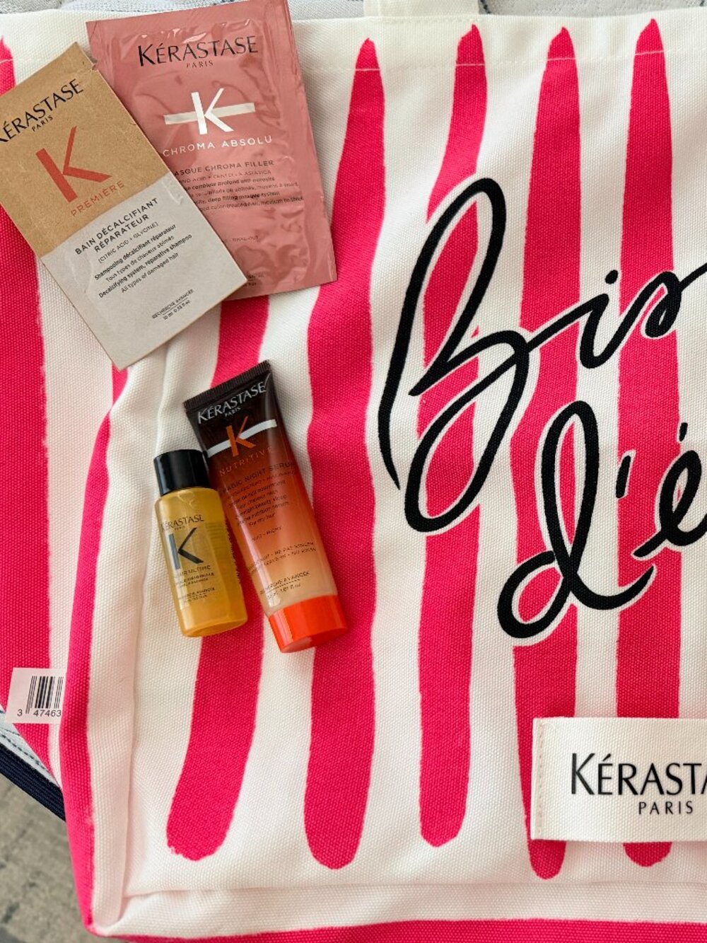 Kerastase Tote Bag and Bundle of Travel-Sized Hair Care Products - NWT - Picture 3 of 6